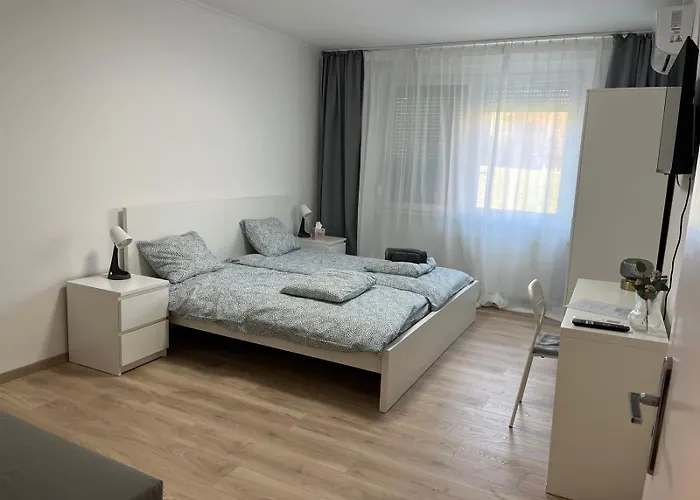 Erzsébet * Budapest